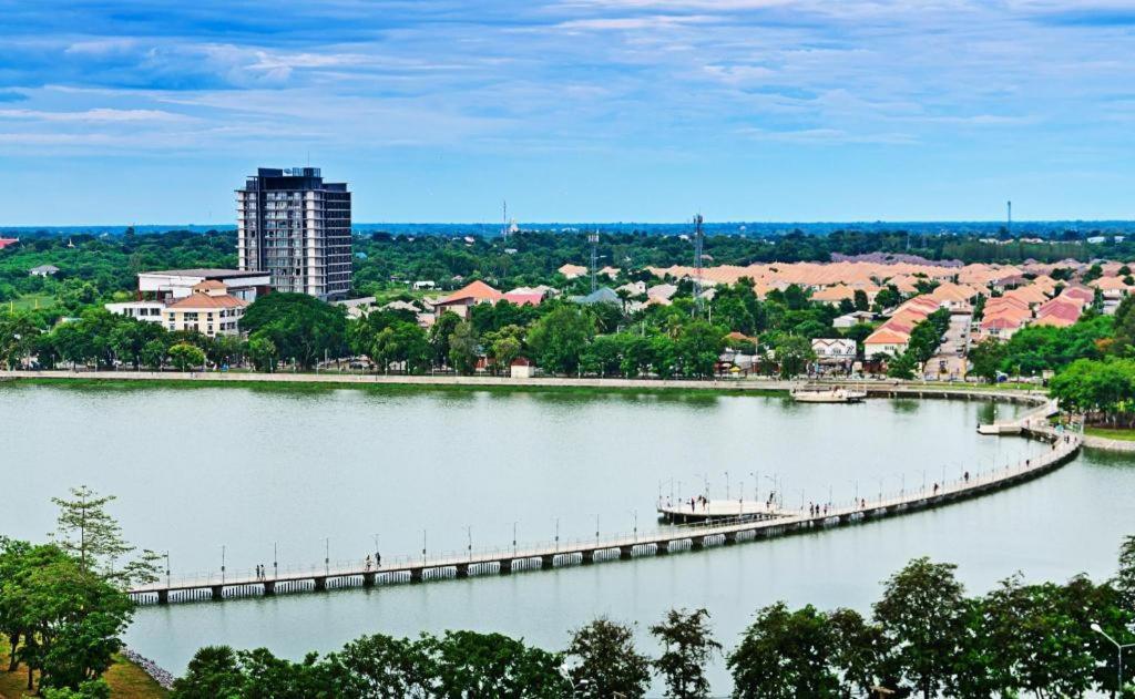 Qbix Hotel Khon Kaen Luaran gambar